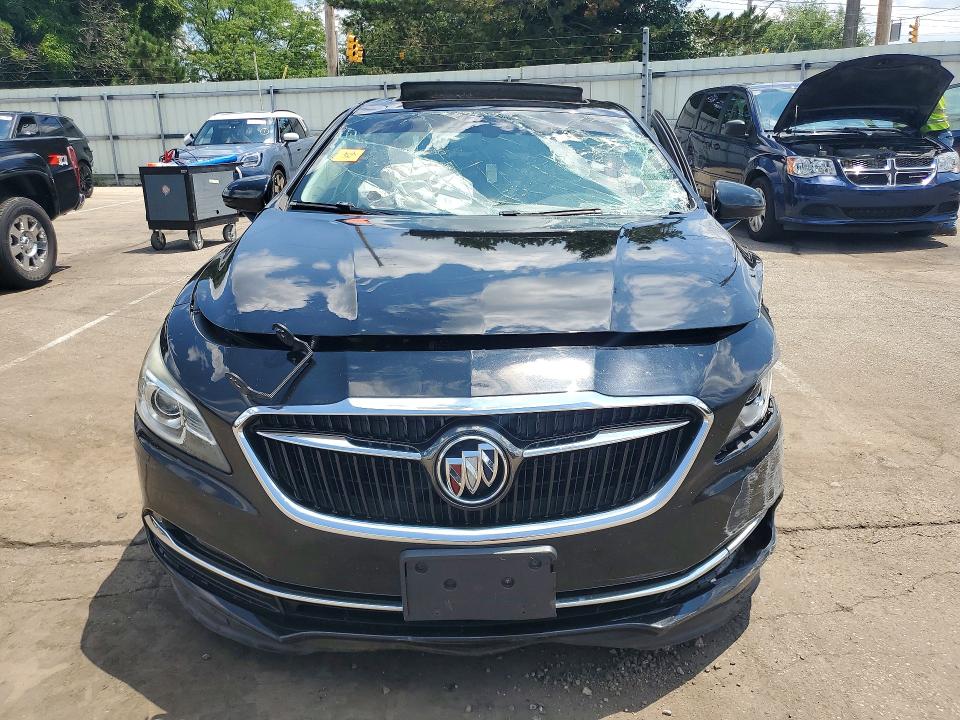 Photo 5 from auction – 2017 BUICK LACROSSE with VIN 1G4ZP5SS0HU159065