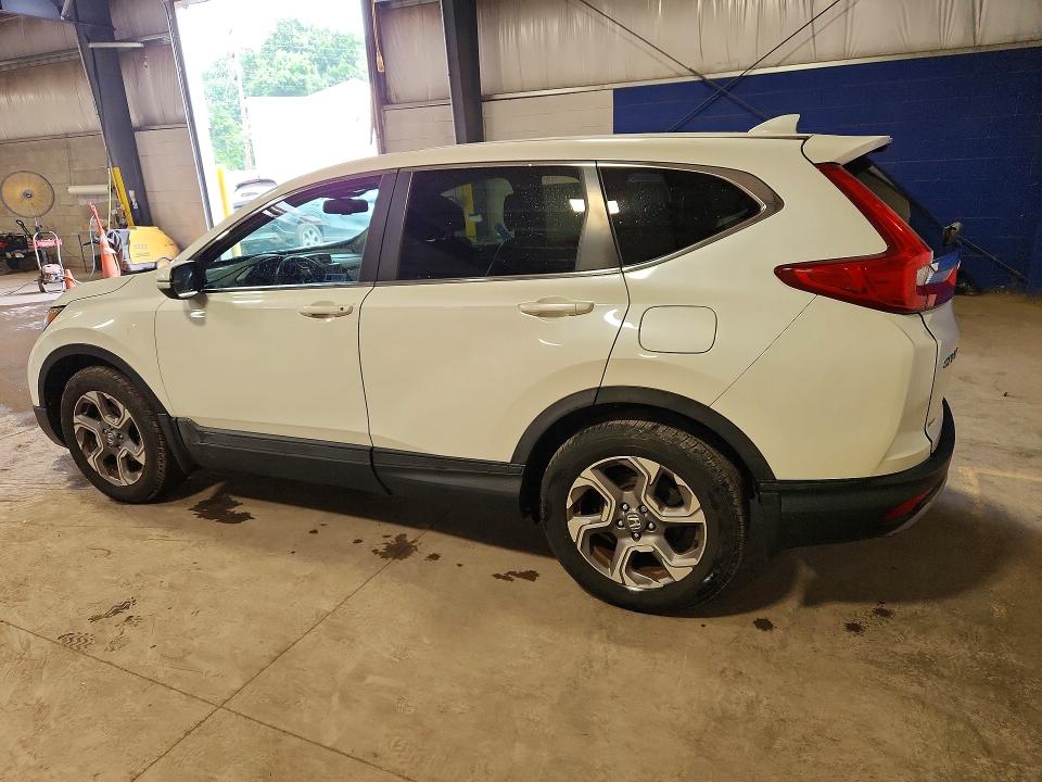 Photo 2 from auction – 2017 HONDA CR-V with VIN 2HKRW2H88HH600386