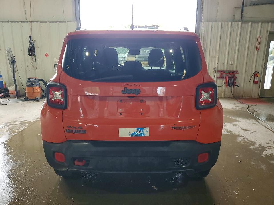 Photo 6 from auction – 2015 JEEP RENEGADE with VIN ZACCJBCT0FPB64868