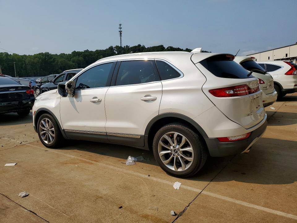 Снимка 2 от търг – 2017 LINCOLN MKC с VIN 5LMCJ2C91HUL46815