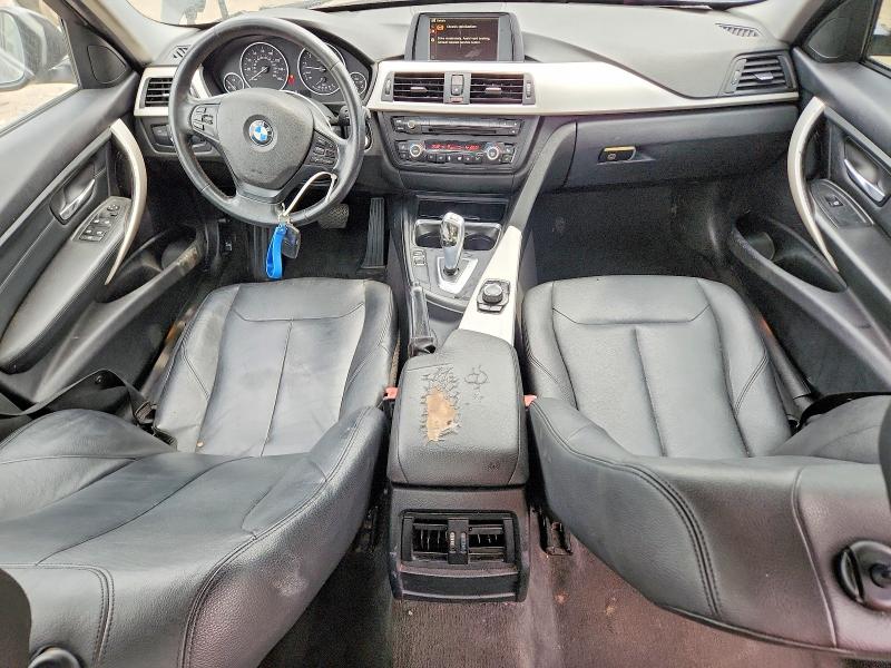 Photo 8 from auction – 2014 BMW 320 with VIN WBA3C3G54ENS70458