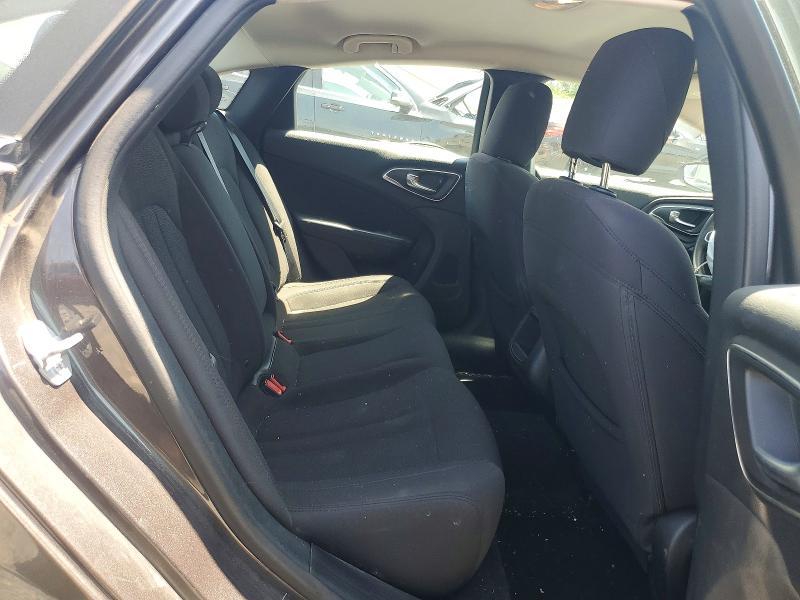 Photo 10 from auction – 2015 CHRYSLER 200 with VIN 1C3CCCAB4FN561680