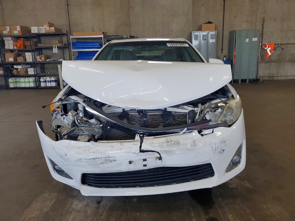 Photo 5 from auction – 2012 TOYOTA CAMRY with VIN 4T4BF1FKXCR228852