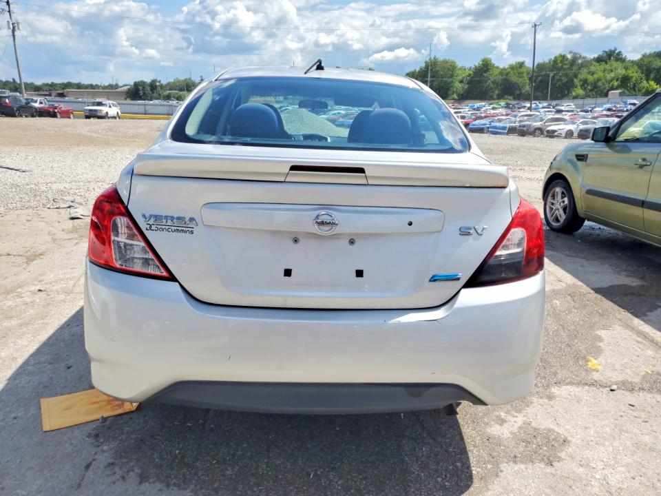 Снимка 6 от търг – 2015 NISSAN VERSA с VIN 3N1CN7AP6FL825378