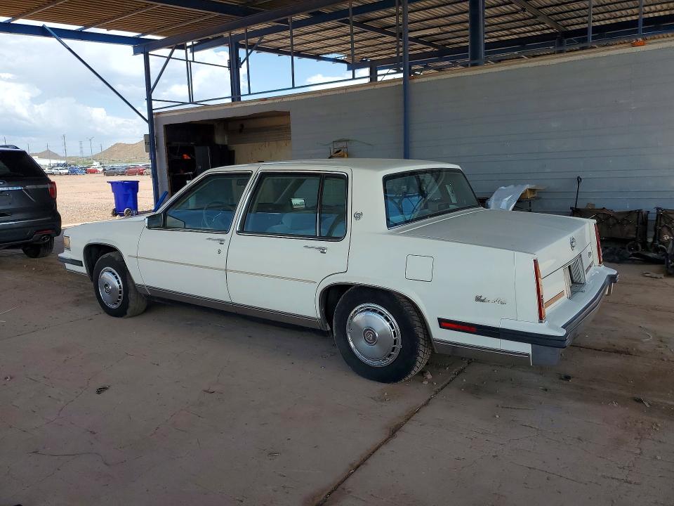 Фото 2 с аукциона – 1985 CADILLAC DEVILLE с VIN 1G6CD6982F4395218