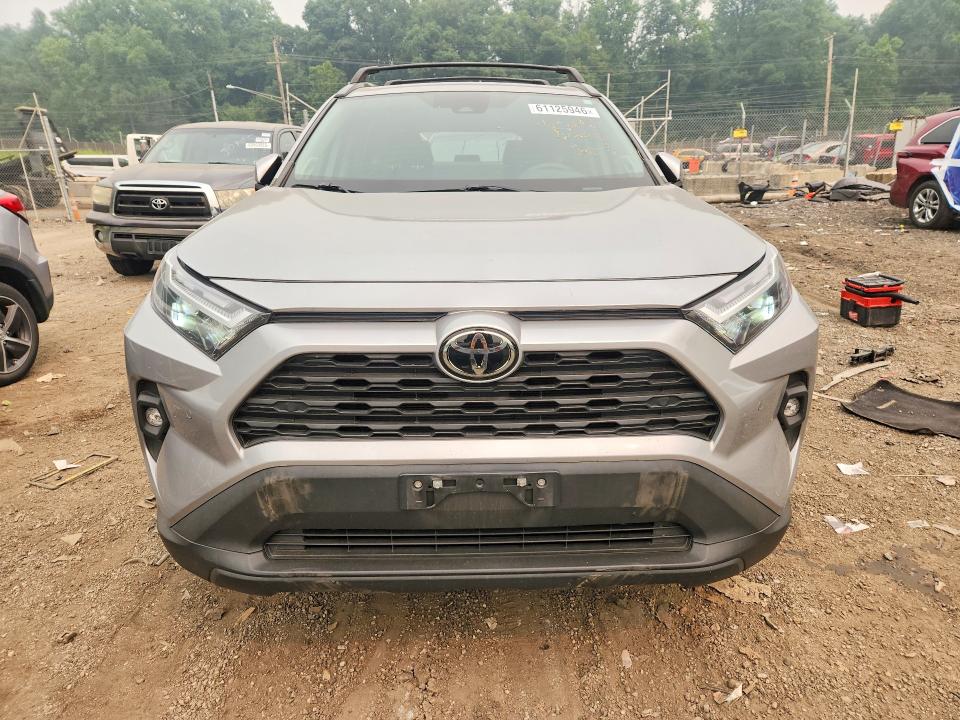 Photo 5 from auction – 2023 TOYOTA RAV4 with VIN 2T3A1RFVXPW399546