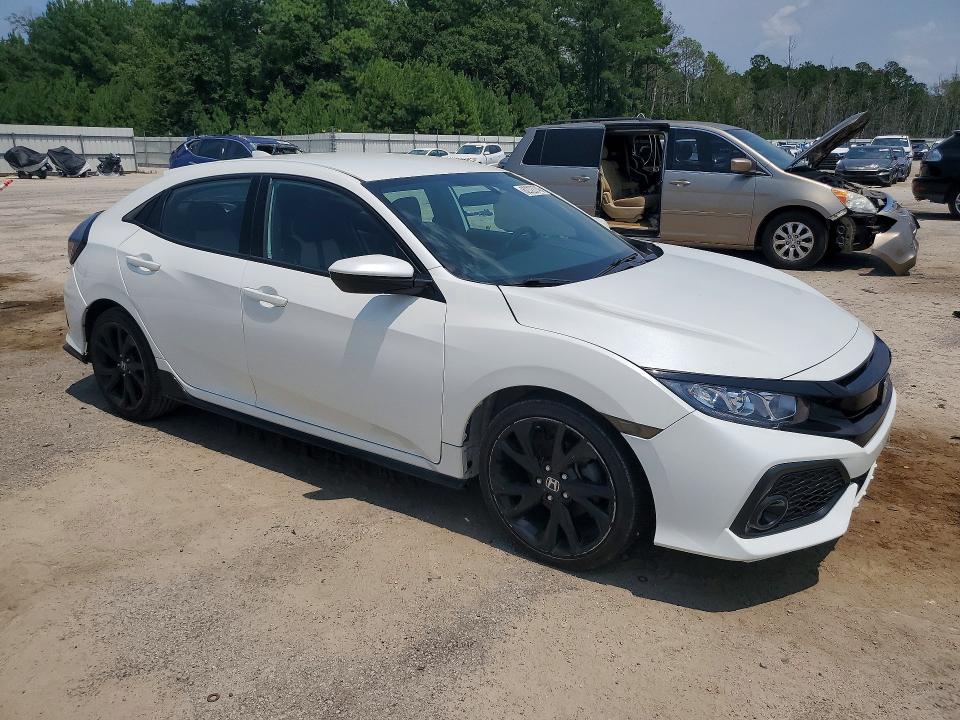 Photo 4 from auction – 2017 HONDA CIVIC with VIN SHHFK7H47HU408074