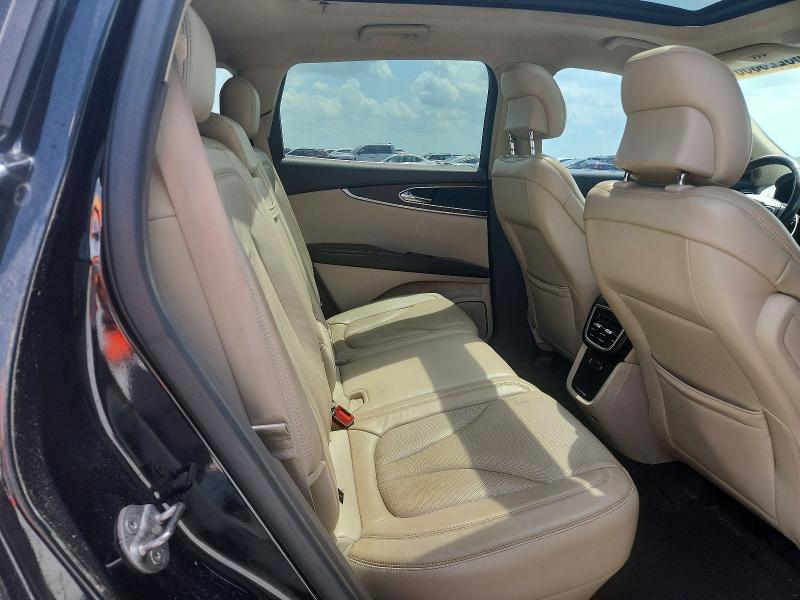 Photo 10 from auction – 2016 LINCOLN MKX with VIN 2LMTJ6LR3GBL84596