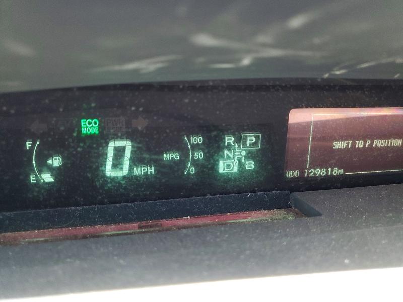 Photo 9 from auction – 2015 TOYOTA PRIUS with VIN JTDKN3DUXF1987959
