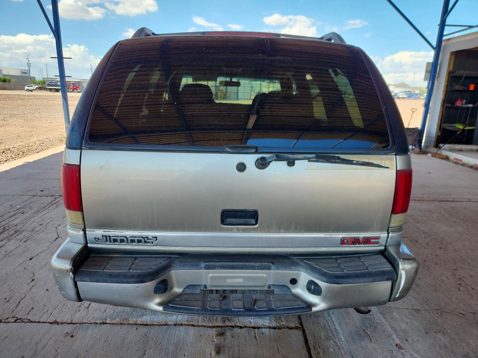 Photo 6 from auction – 2001 GMC JIMMY with VIN 1GKDT13W912217751