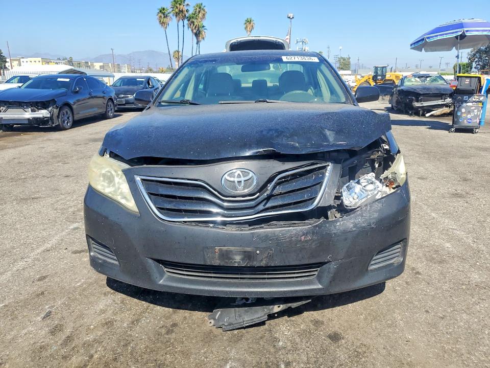 Photo 5 from auction – 2011 TOYOTA CAMRY with VIN 4T1BF3EK3BU190421