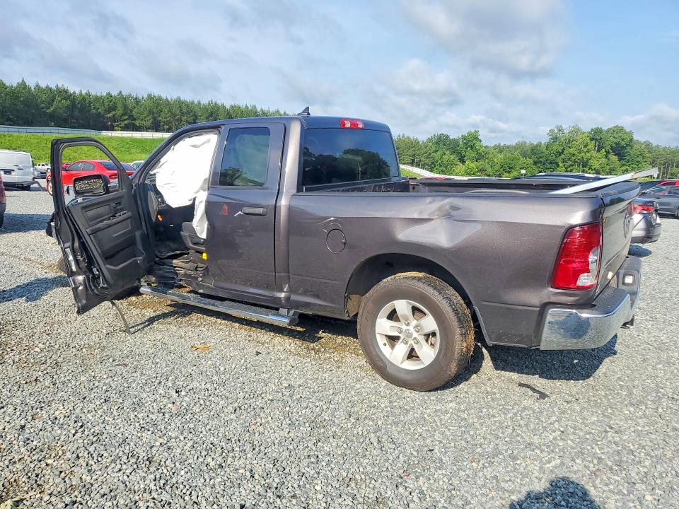 Фото 2 с аукциона – 2022 RAM 1500 с VIN 1C6RR7FG9NS208164