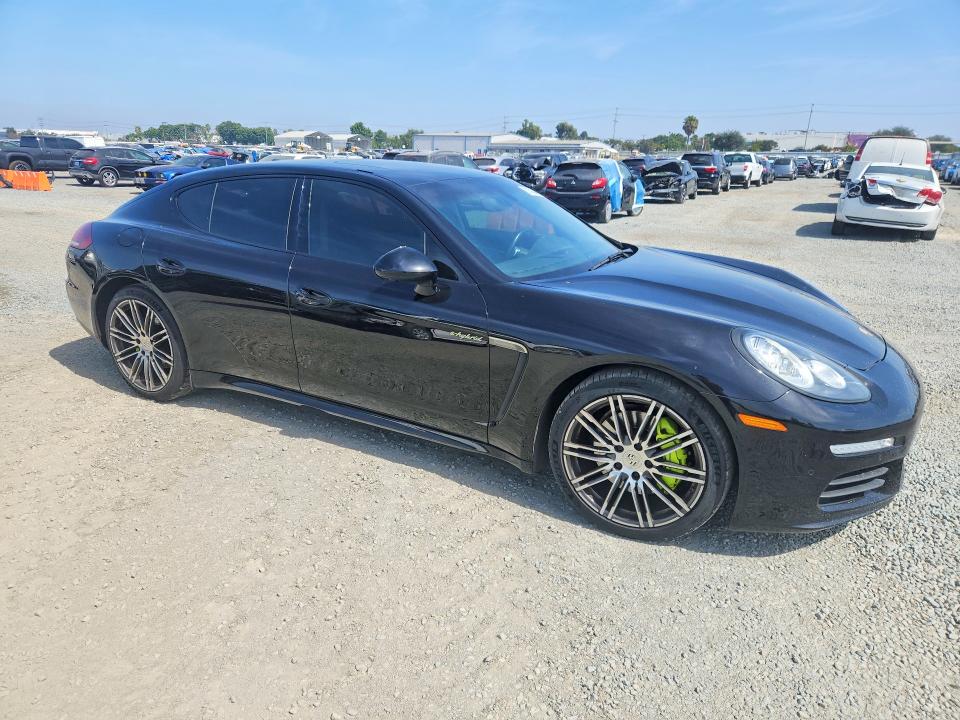 Photo 4 from auction – 2015 PORSCHE PANAMERA with VIN WP0AD2A77FL040731