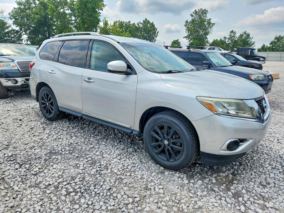 Photo 4 from auction – 2013 NISSAN PATHFINDER with VIN 5N1AR2MM1DC636851