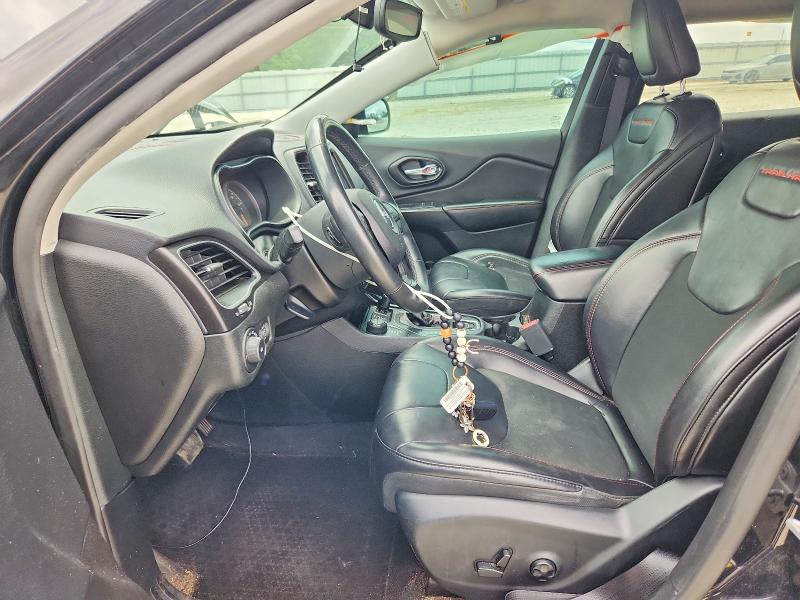 Photo 7 from auction – 2019 JEEP CHEROKEE with VIN 1C4PJMBX0KD288532