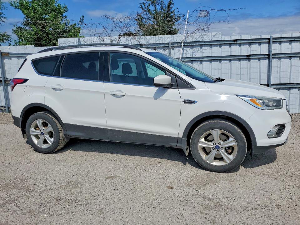 Zdjęcie 4 z aukcji – 2017 FORD ESCAPE z VIN 1FMCU9GD0HUA70967
