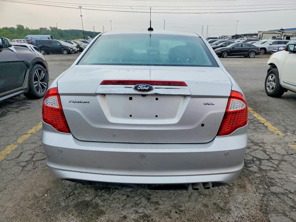 Photo 6 from auction – 2012 FORD FUSION with VIN 3FAHP0JA2CR375520