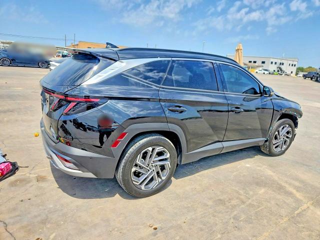Photo 3 from auction – 2025 HYUNDAI TUCSON with VIN 3KMJE3DE2SE016026