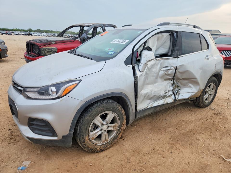 CHEVROLET TRAX 2019 with VIN 3GNCJLSB3KL339908 - Photo from auction
