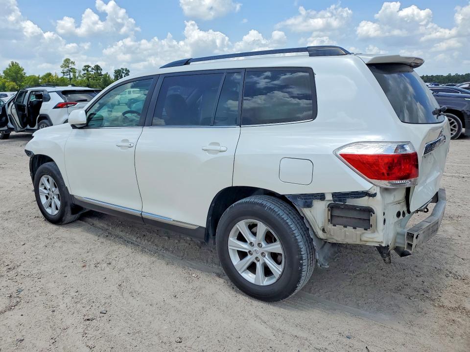 Photo 2 from auction – 2012 TOYOTA HIGHLANDER with VIN 5TDZA3EH5CS019214