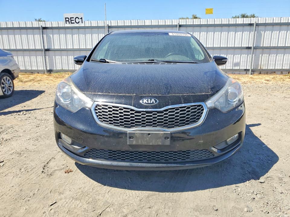 Photo 5 from auction – 2015 KIA FORTE with VIN KNAFX4A8XF5364369