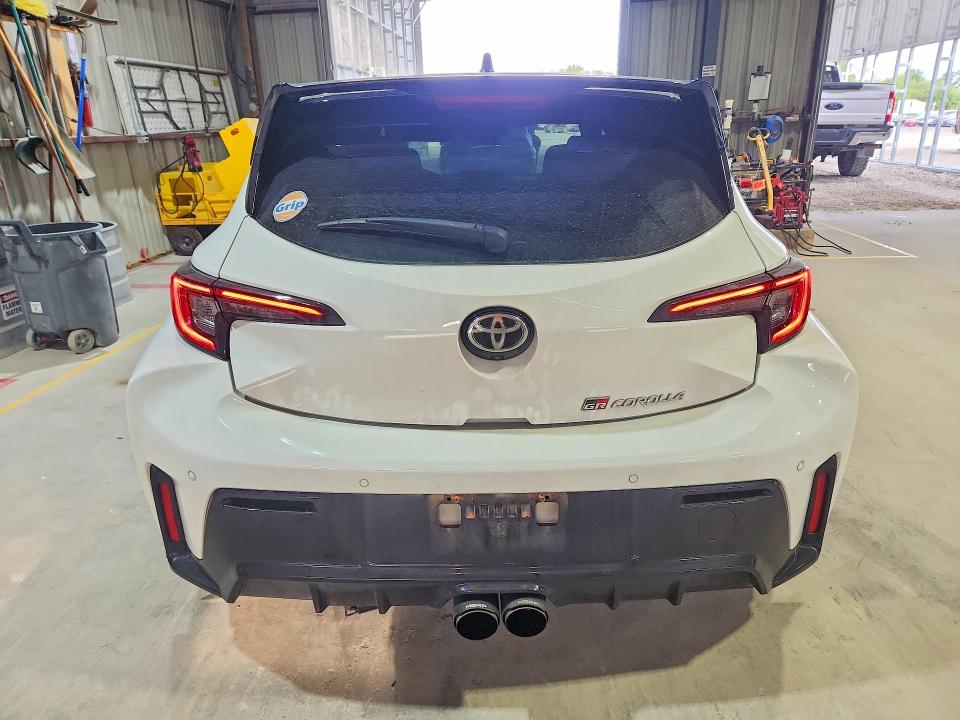 Photo 6 from auction – 2024 TOYOTA GR COROLLA with VIN JTNABAAE7RA012440