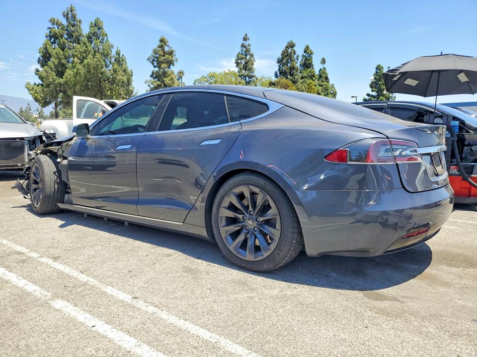 Photo 2 from auction – 2020 TESLA MODEL S with VIN 5YJSA1E2XLF397034