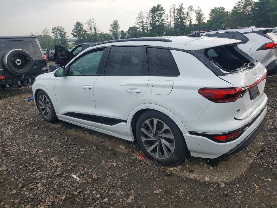 Photo 2 from auction – 2025 AUDI Q6 E-TRON with VIN WA134BGF5SA026947