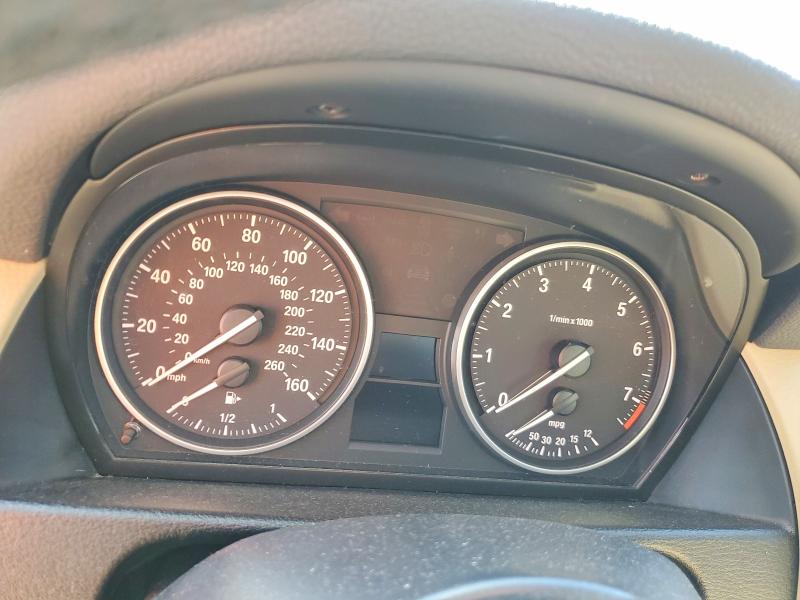 Photo 9 from auction – 2015 BMW X1 with VIN WBAVL1C51FVY34166