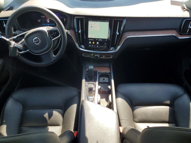 Photo 8 from auction – 2023 VOLVO V60 with VIN YV4L12WZ1P2106352