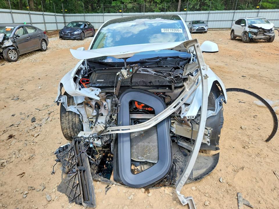 Photo 5 from auction – 2023 TESLA MODEL Y with VIN 7SAYGDED2PF915223