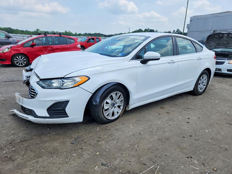 FORD FUSION 2019 with VIN 3FA6P0G7XKR128537 - Photo from auction
