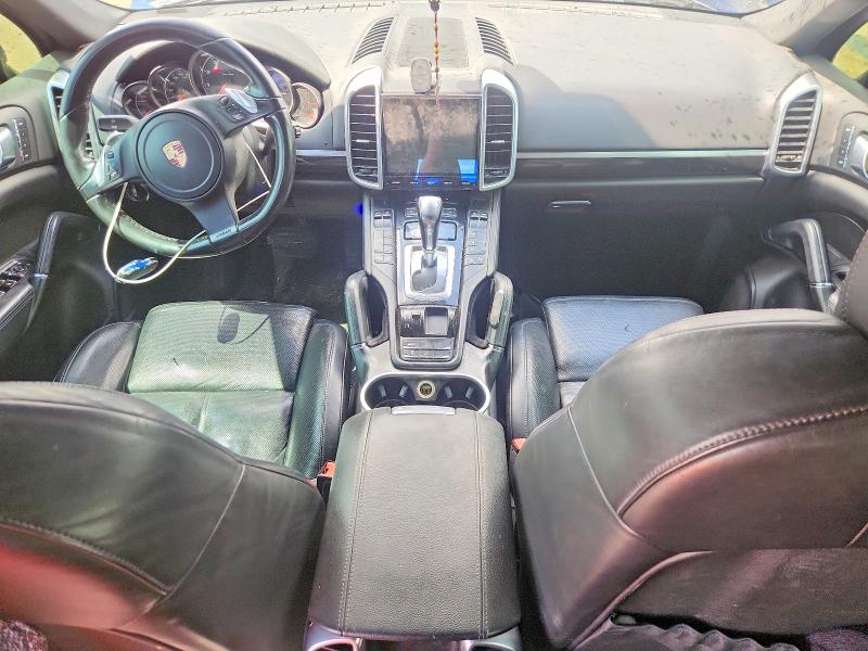 Photo 8 from auction – 2011 PORSCHE CAYENNE with VIN WP1AA2A24BLA09460