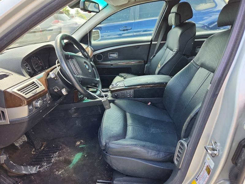 Photo 7 from auction – 2006 BMW 750 with VIN WBAHN83556DT60972