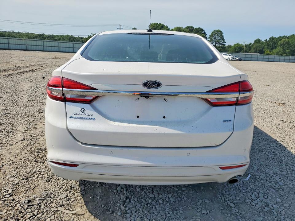 Photo 6 from auction – 2018 FORD FUSION with VIN 3FA6P0H77JR109697