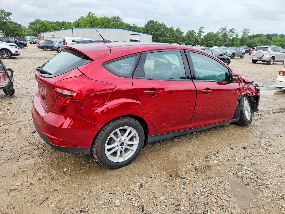 Photo 3 from auction – 2017 FORD FOCUS with VIN 1FADP3K28HL234822