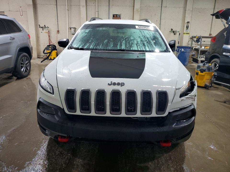 Photo 5 from auction – 2017 JEEP CHEROKEE with VIN 1C4PJMBS5HD237539