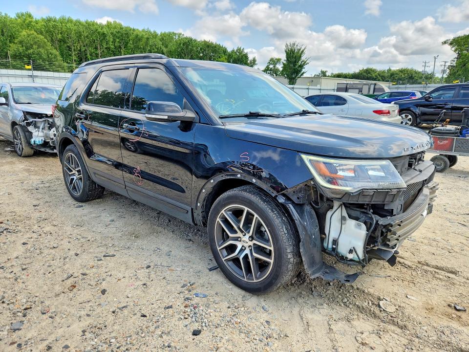Foto 4 de la subasta – 2017 FORD EXPLORER con VIN 1FM5K8GT8HGD20034