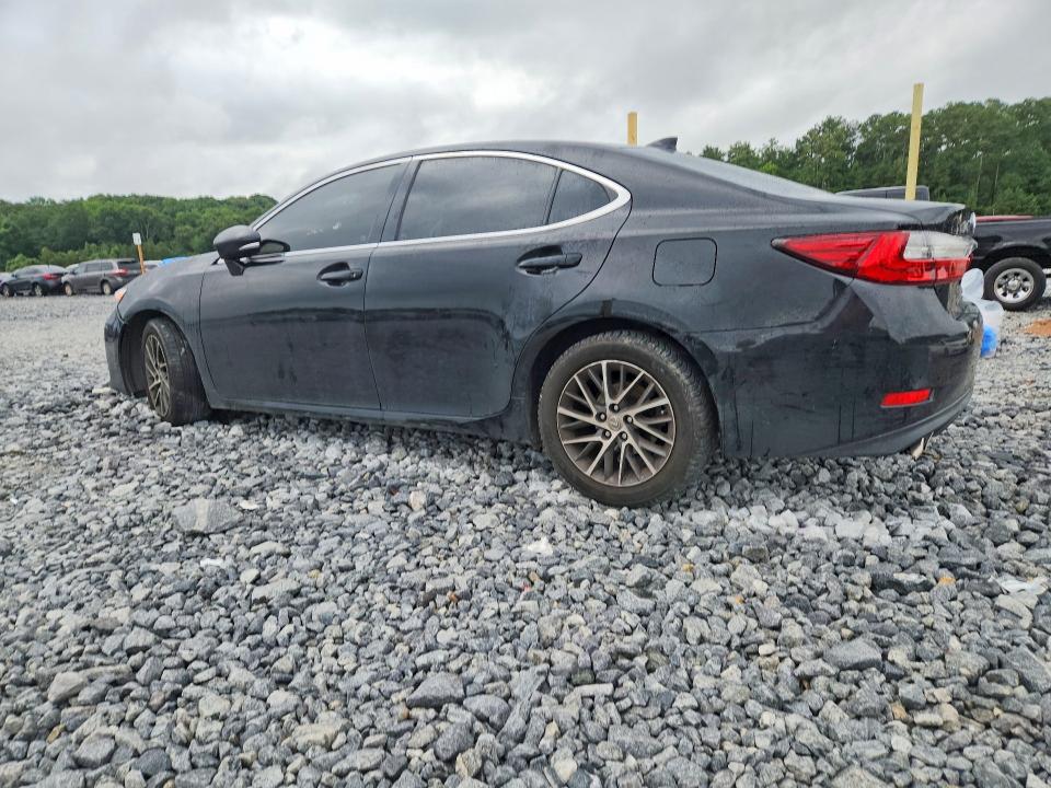 Photo 2 from auction – 2017 LEXUS ES with VIN 58ABK1GGXHU055513