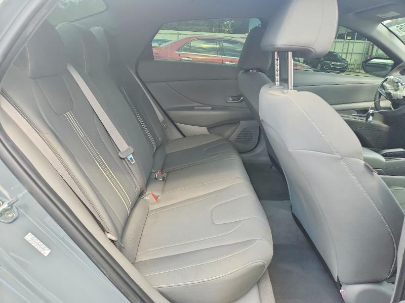 Снимка 10 от търг – 2022 HYUNDAI ELANTRA с VIN KMHLM4AG3NU322082