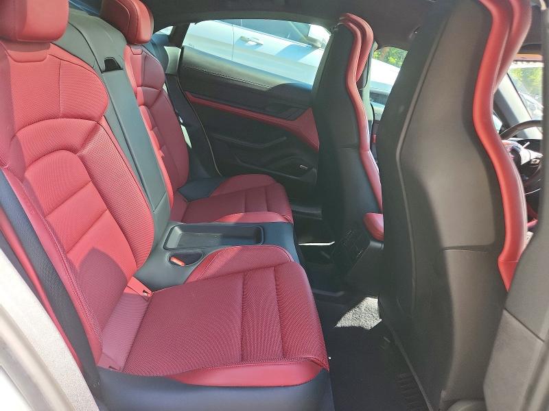Photo 10 from auction – 2021 PORSCHE TAYCAN with VIN WP0AB2Y19MSA42204