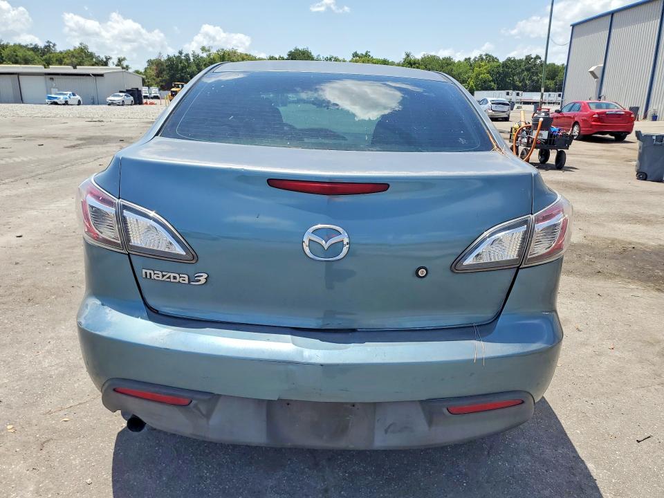 Photo 6 from auction – 2011 MAZDA 3 with VIN JM1BL1UF1B1432064