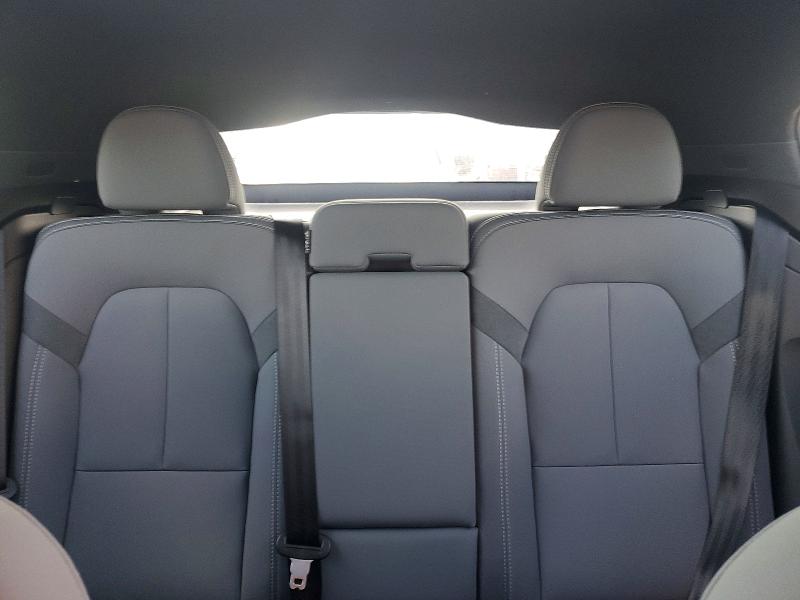 Photo 10 from auction – 2021 POLESTAR 2 with VIN LPSED3KA3ML016319