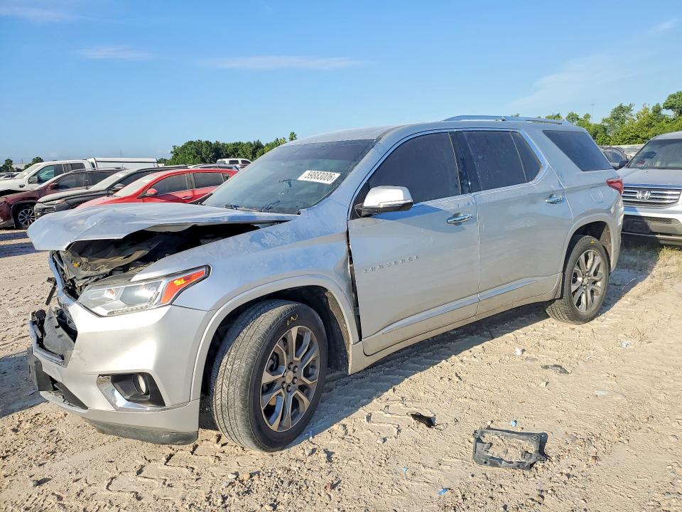 CHEVROLET TRAVERSE 2019 with VIN 1GNERKKW5KJ218769 - Photo from auction