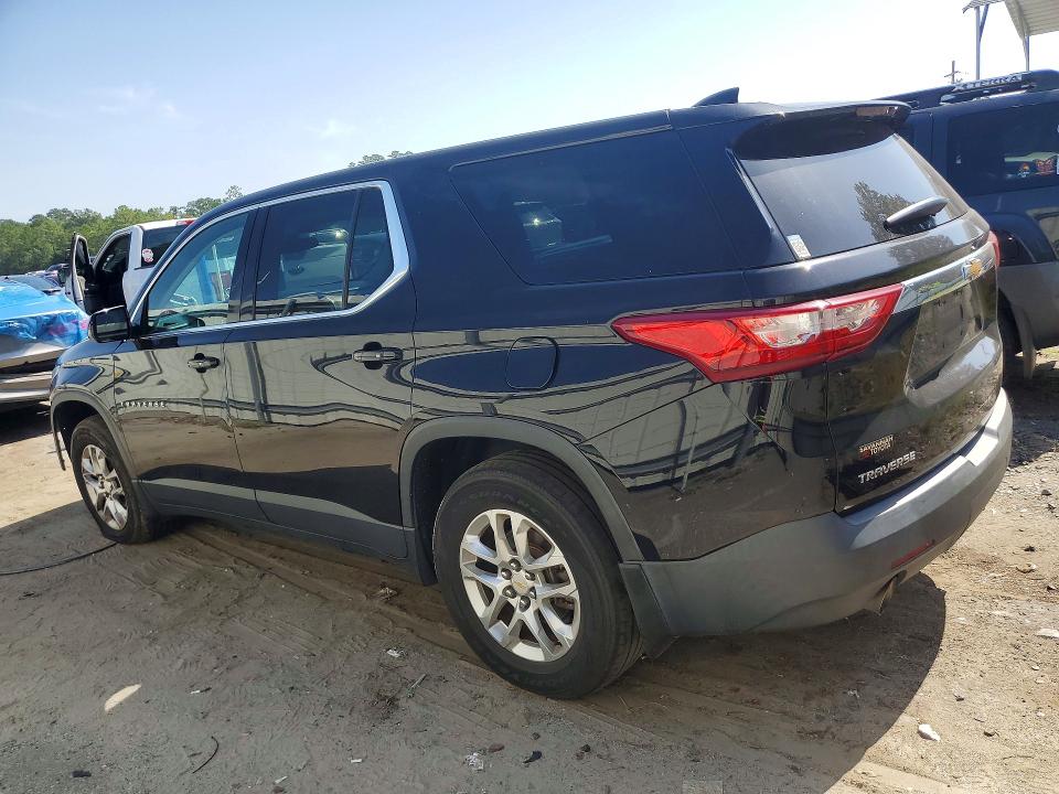Photo 2 from auction – 2018 CHEVROLET TRAVERSE with VIN 1GNERFKW2JJ208657