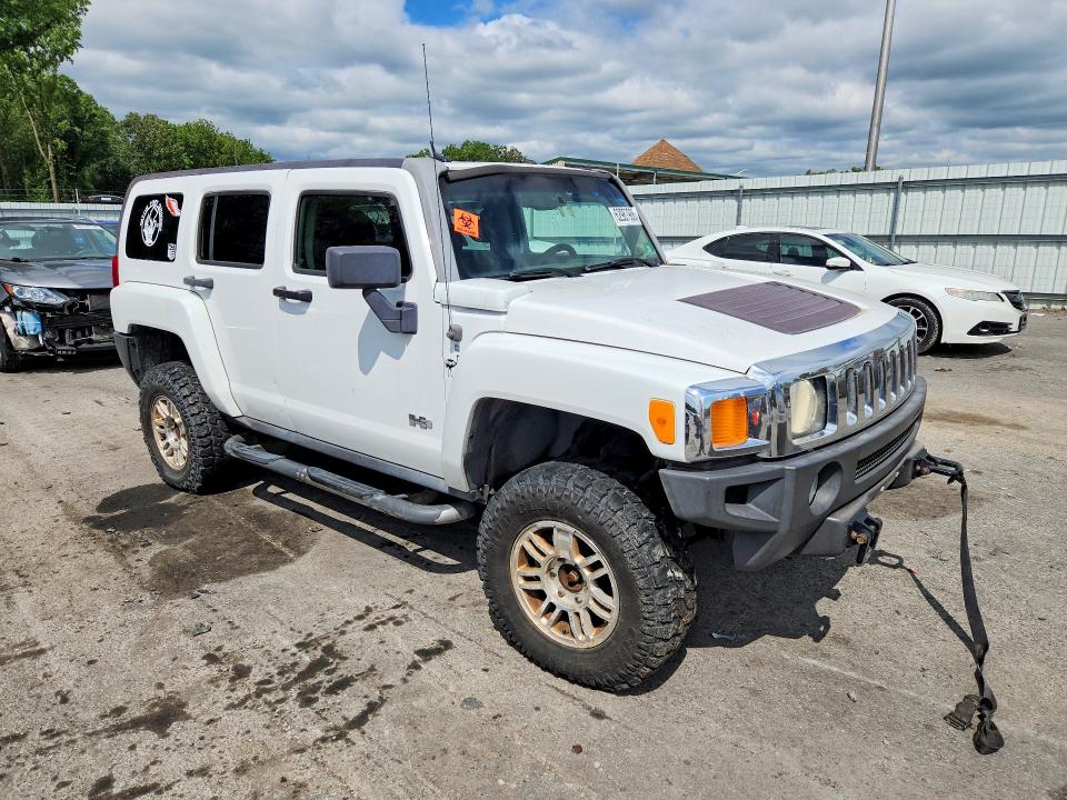 Photo 4 from auction – 2006 HUMMER H3 with VIN 5GTDN136468298631