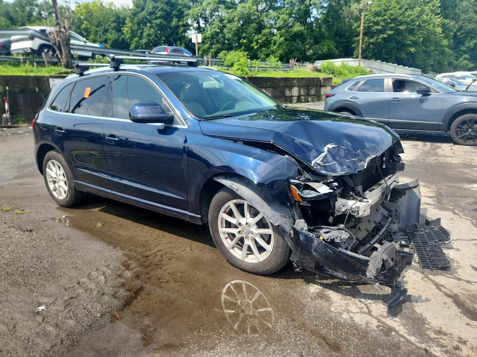 Photo 4 from auction – 2011 AUDI Q5 with VIN WA1LFBFP0BA082900