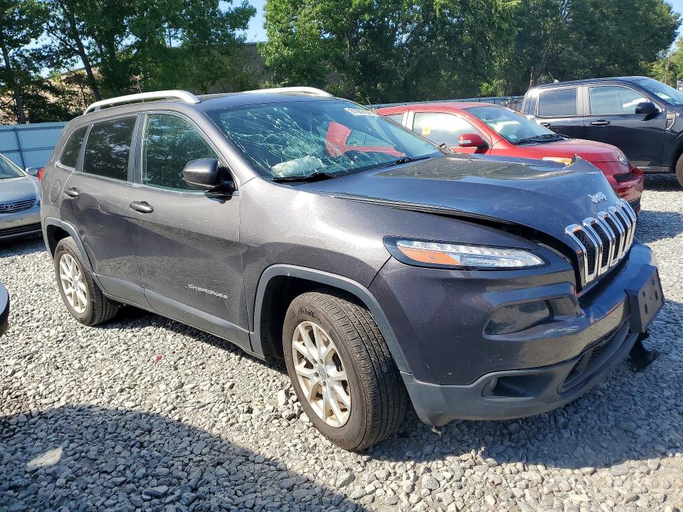Photo 4 from auction – 2018 JEEP CHEROKEE with VIN 1C4PJMLX3JD514978