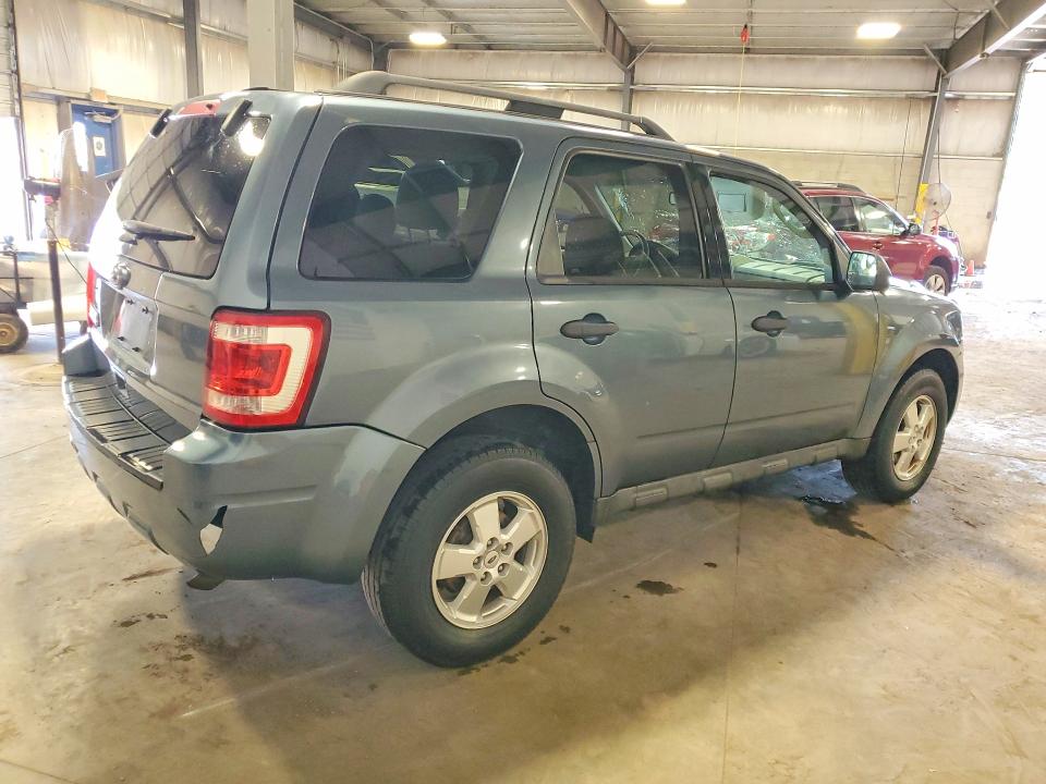 Photo 3 from auction – 2012 FORD ESCAPE with VIN 1FMCU0D78CKC12769