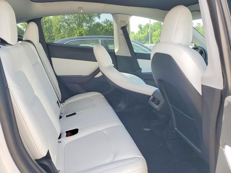 Photo 10 from auction – 2021 TESLA MODEL Y with VIN 5YJYGDEE0MF195471